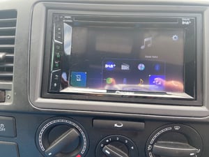 2015 Volkswagen T5.1 Campervan — photo 6 of 10