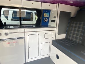 2015 Volkswagen T5.1 Campervan — photo 9 of 10