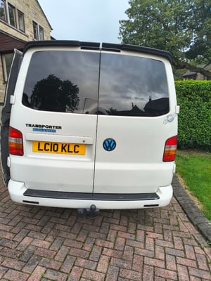 2010 Volkswagen T5 Campervan — photo 13 of 19
