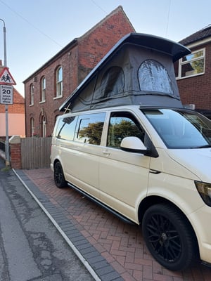 2017 Volkswagen Transporter T6 — photo 20 of 22