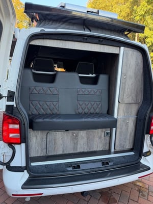 2017 Volkswagen Transporter T6 — photo 21 of 22