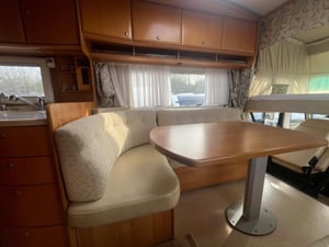 2005 Concorde Charisma — photo 11 of 54