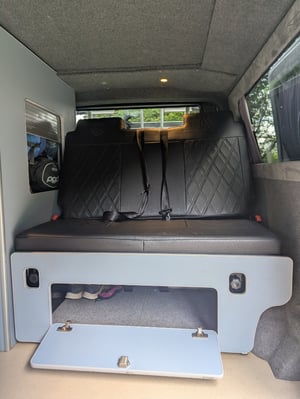2017 Volkswagen T28 — photo 17 of 45