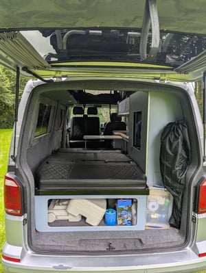 2017 Volkswagen T28 — photo 12 of 45