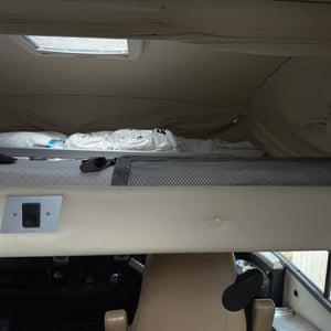 2015 Burstner Aviano — photo 11 of 29