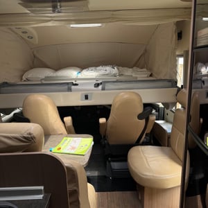2015 Burstner Aviano — photo 14 of 29
