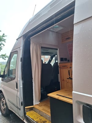 2011 Ford Transit — photo 7 of 21