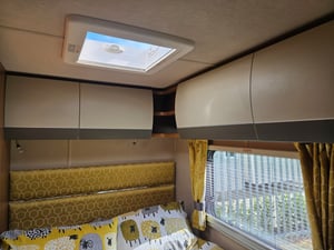 2019 Auto-Trail Imala 715 GT — photo 18 of 24