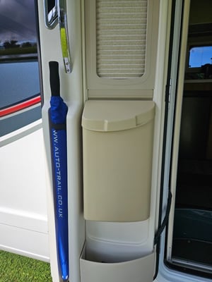 2019 Auto-Trail Imala 715 GT — photo 22 of 24