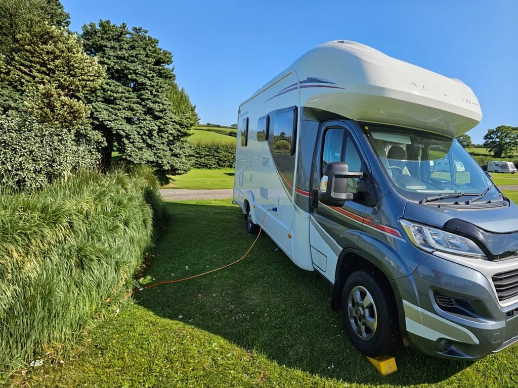 2019 Auto-Trail Imala 715 GT - Image 1