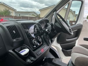 2020 Swift Escape 694 — photo 10 of 18