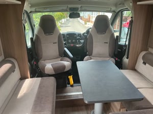 2020 Swift Escape 694 — photo 11 of 18