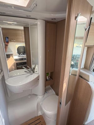 2021 Fiat Ducato — photo 16 of 22