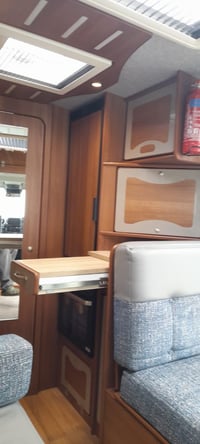 2021 IH Motorhomes 450FL - Image 3