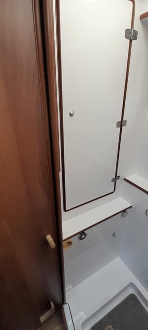 2021 IH Motorhomes 450FL — photo 12 of 18