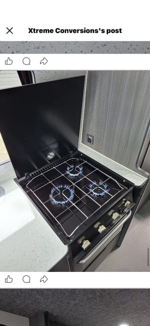 2012 Mercedes-Benz Sprinter — photo 17 of 17
