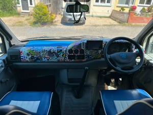 2001 Volkswagen LT — photo 7 of 34