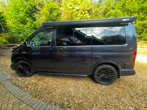 2018 Volkswagen T6 Campervan — photo 15 of 18