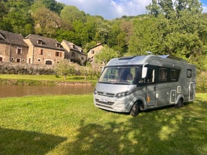 2016 Adria Sonic — photo 2 of 3