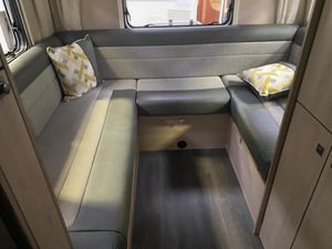 2022 Auto-Trail F72 Auto — photo 16 of 25