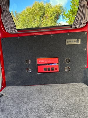 2015 Volkswagen T5.1 Campervan — photo 4 of 47