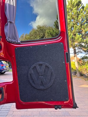 2015 Volkswagen T5.1 Campervan — photo 28 of 47