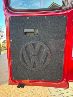 2015 Volkswagen T5.1 Campervan — photo 42 of 47