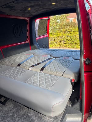 2015 Volkswagen T5.1 Campervan — photo 43 of 47