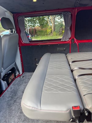 2015 Volkswagen T5.1 Campervan — photo 45 of 47