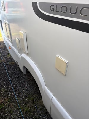 2011 Auto-Sleepers Gloucester — photo 16 of 30