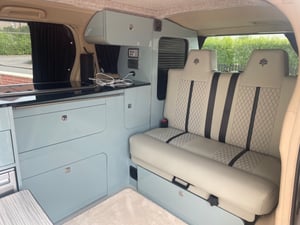 2010 Toyota Vellfire — photo 8 of 23