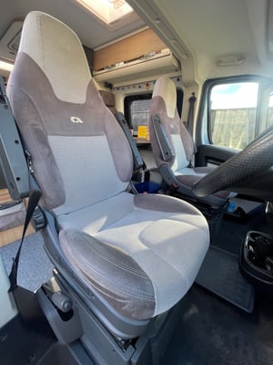 2017 Adria Twin — photo 6 of 14
