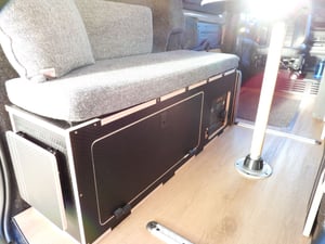 2024 Ford Transit Custom — photo 17 of 19