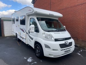 2010 Elddis Autoquest 155 — photo 2 of 15