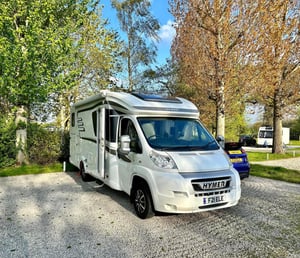 2014 Hymer Tramp — photo 19 of 26