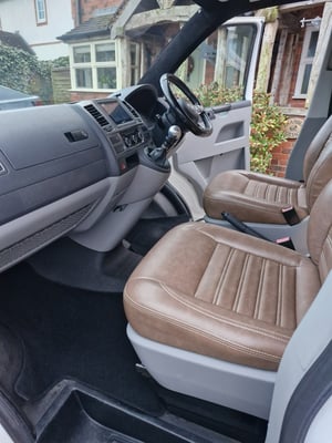 2014 Volkswagen transporter t5 — photo 22 of 35