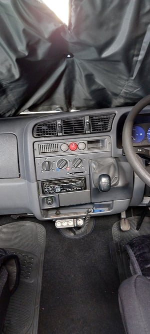 2001 Bessacarr E350 — photo 6 of 16