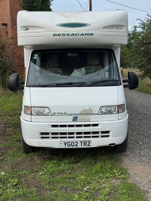 2002 Bessacarr E765 — photo 3 of 23