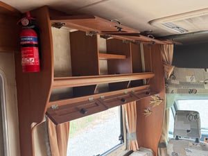 2002 Bessacarr E765 — photo 12 of 23
