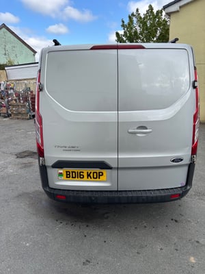 2018 Ford Transit Custom — photo 8 of 10