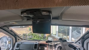 2009 Auto-Trail Apache 700 — photo 9 of 26