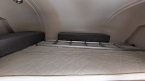 2009 Auto-Trail Apache 700 — photo 20 of 26