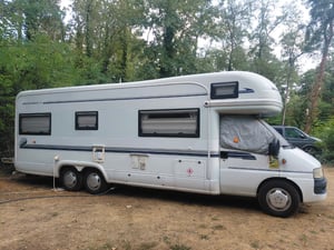 2003 Auto-Trail Arapaho — photo 9 of 11