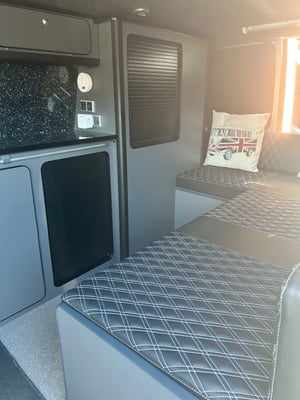 2012 Volkswagen Transporter T5.1 Conversion — photo 20 of 24