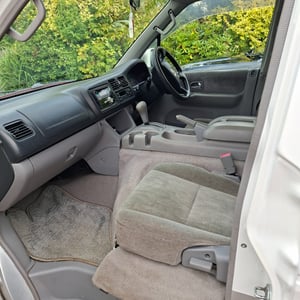 2001 Mazda Bongo — photo 9 of 9