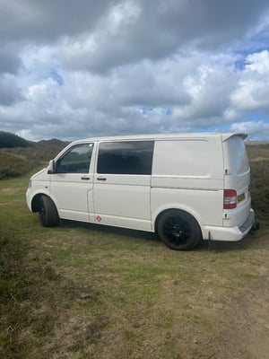 2005 VW T5 1.9 TDI Camper - 135,508 Miles - MOT July 2027 — photo 7 of 27