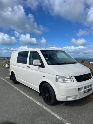 2005 VW T5 1.9 TDI Camper - 135,508 Miles - MOT July 2027 — photo 11 of 27