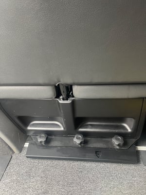 2005 VW T5 1.9 TDI Camper - 135,508 Miles - MOT July 2027 — photo 13 of 27