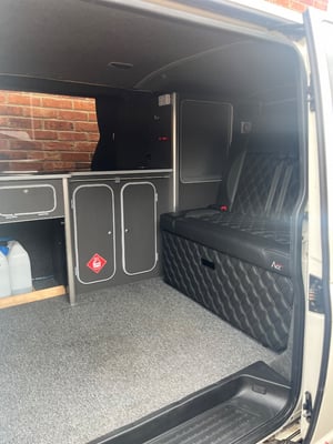 2005 VW T5 1.9 TDI Camper - 135,508 Miles - MOT July 2027 — photo 21 of 27