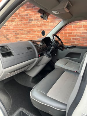 2005 VW T5 1.9 TDI Camper - 135,508 Miles - MOT July 2027 — photo 27 of 27
